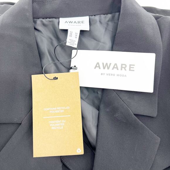 NWT Aware by Vero Moda Aria Short Wrap Back Double Breasted Crop Blazer Size 10 - Picture 4 of 5